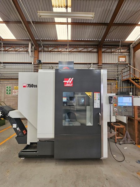 2016 Haas UMC-750SS Used 5-Axis CNC Vertical Machining Center For Sale