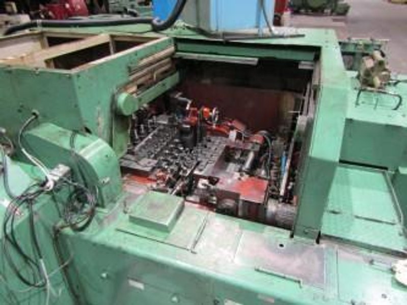 SAKAMURA NF530, NUT FORMER