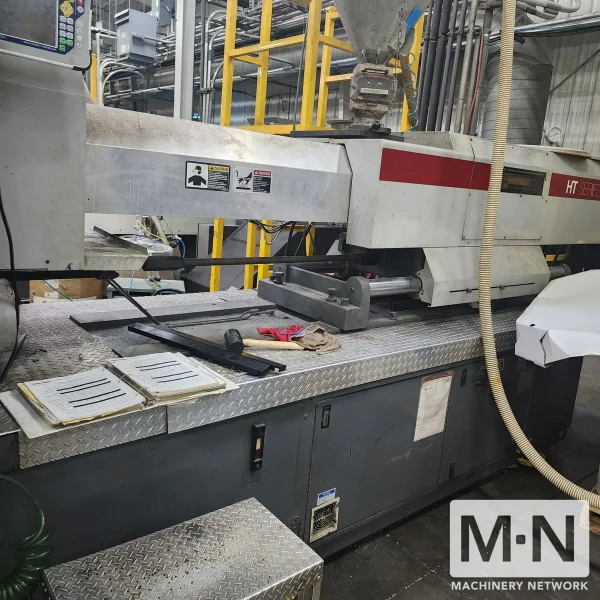 400 TON 59 OZ VAN DORN MODEL 400HT-2800 INJECTION MOLDING MACHINE MFG 1999
