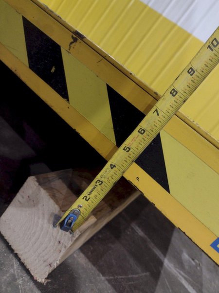 4,000 LBS X 72" X 72" LIFT PRODUCTS MODEL #LPT4W-040-36 SCISSOR LIFT TABLE: YOBRO #24987