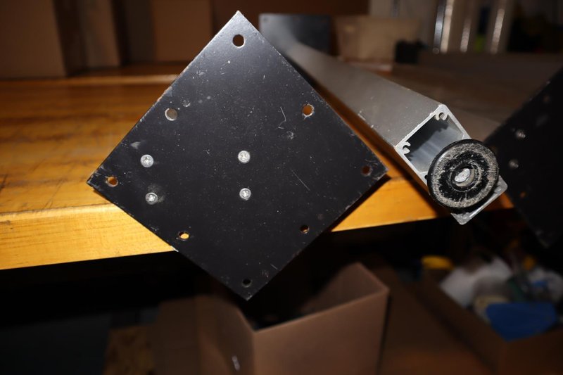 Aluminum Table Legs (6pcs) with Adjustable Screw Foot 27&quot; Height- Auction Item