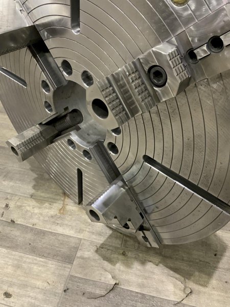 32" BISON  4-JAW LATHE CHUCK: STOCK #81003