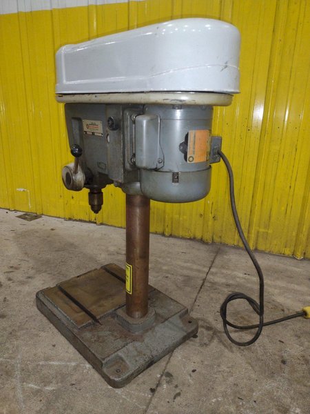 DELTA TABLE TOP VARIABLE SPEED DRILL: STOCK #23264