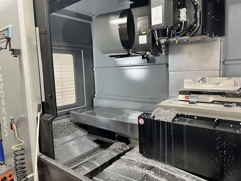 Hurco VMX60-SRTi 5 Axis VMC, 2024 – CTS, Mist Collector, Tooling, Low Hours