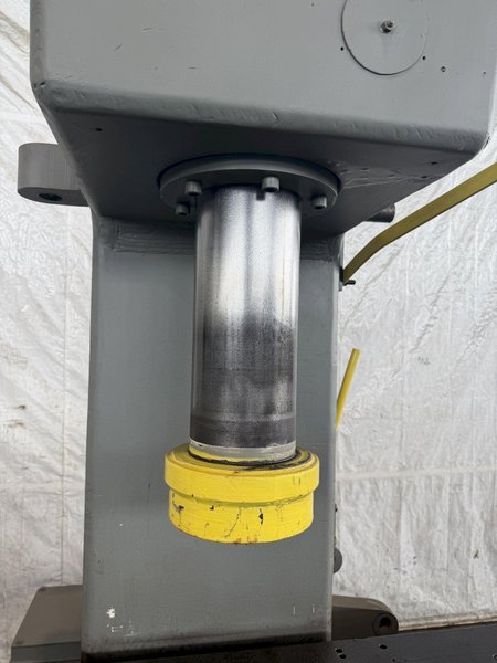 100 TON EITEL C-FRAME HYDRAULIC STRAIGHTENING PRESS. STOCK # 0436326