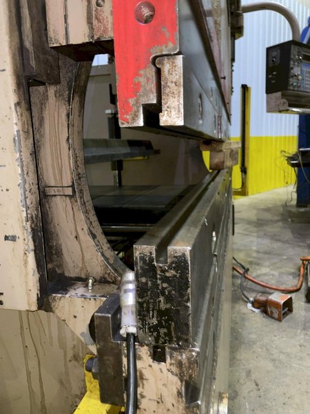 90 TON X 8&#039; CINCINNATI MODEL 90FMIIx6 HYDRAULIC PRESS BRAKE: STOCK #15768