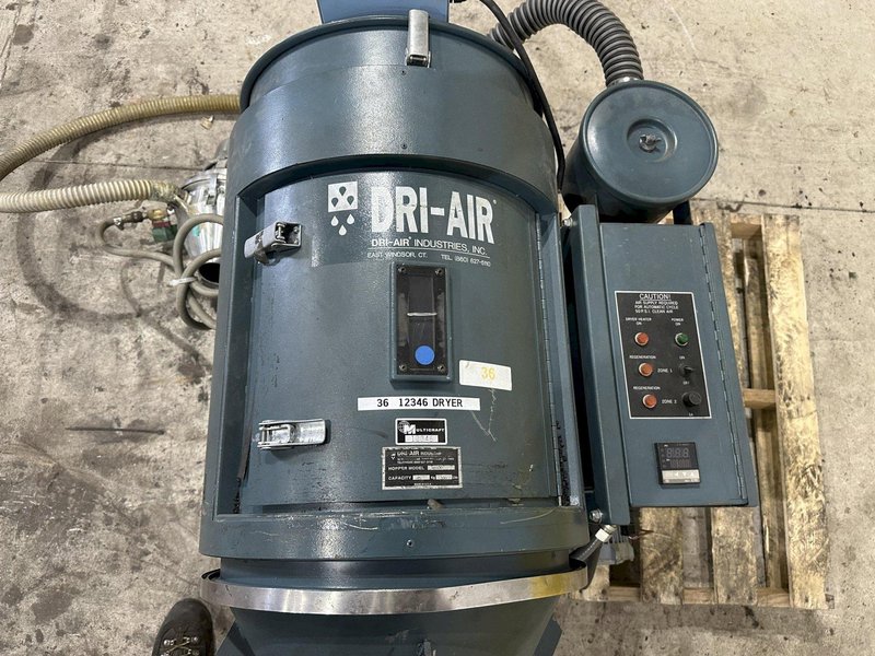 100 LB DRI-AIR INDUSTRIES MODEL #RH100 DRYER HOPPER: STOCK #20100