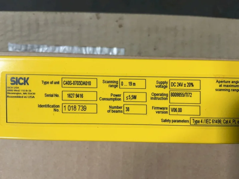 SICK 19 M SCANNING RANGE SAFETY LIGHT CURTAIN SENDER  -  C40S-0703DA010