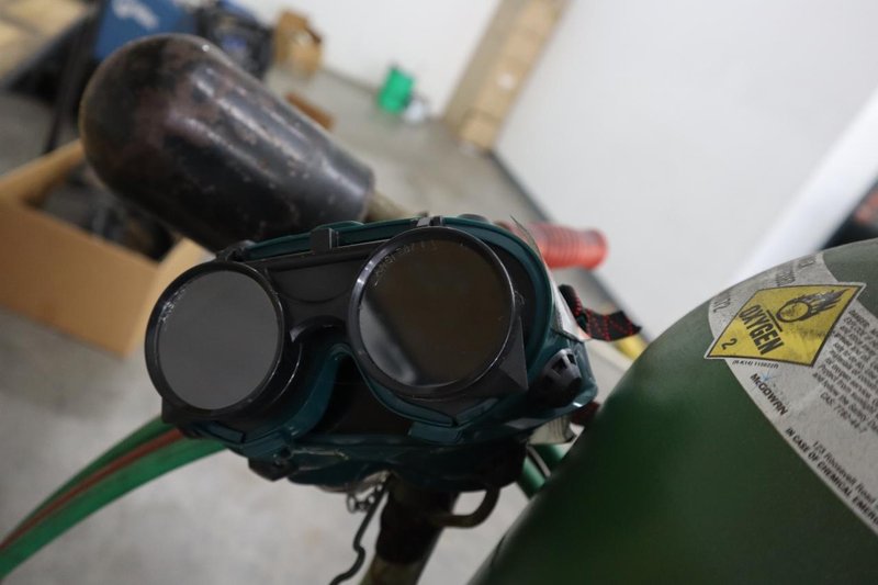 Oxyacetalyne Torch Set with Regulators, Torch and Cart, TANKS NOT INCLUDED- Auction Item