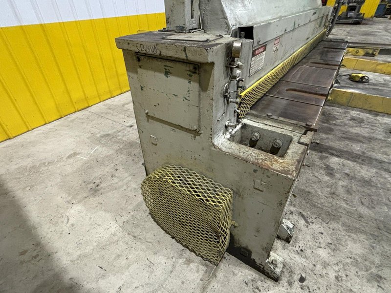 10' X 1/4" WYSONG MODEL #1025 MECHANICAL POWER SQUARING SHEAR: STOCK #21859