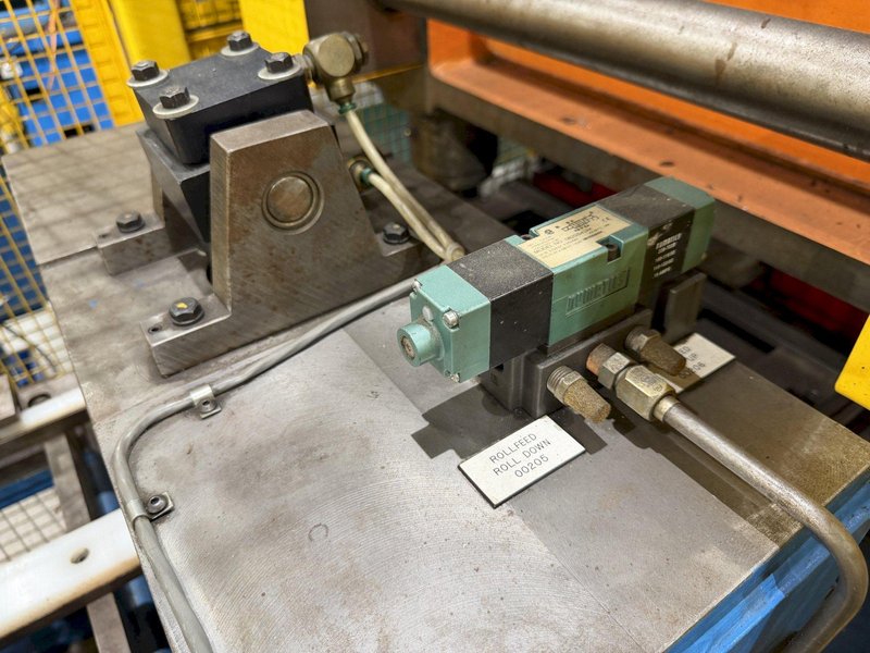 30 STAND X 1.5" RLM ROLLFORMER LINE TOOLED FOR GUTTER TOPPER 2003 20" ROLL SPACE: YOBRO 25922