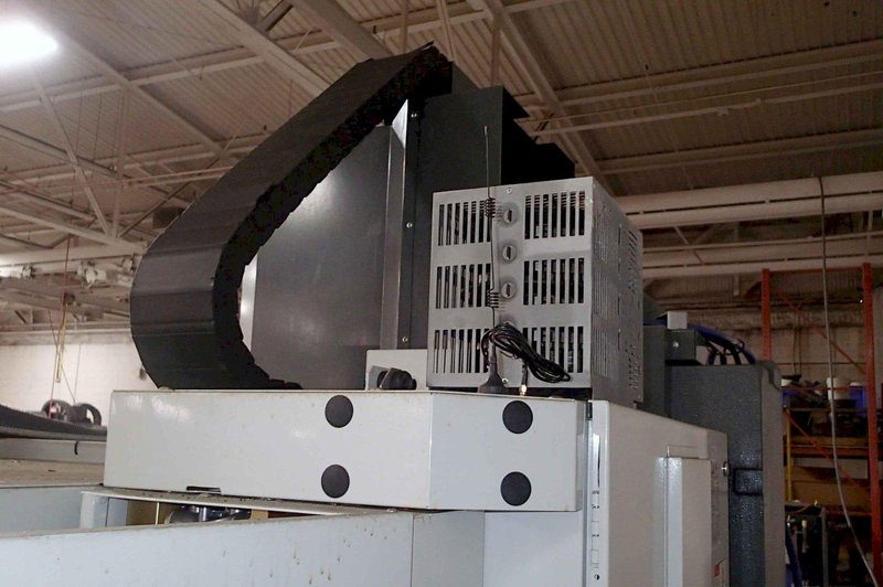 Haas VF-5SS 5-Axis VMC, 2020- TR200Y Trunnion Rotary Table, Probing, TSC, HSM, TCPC &amp; DWO, Auto Doors