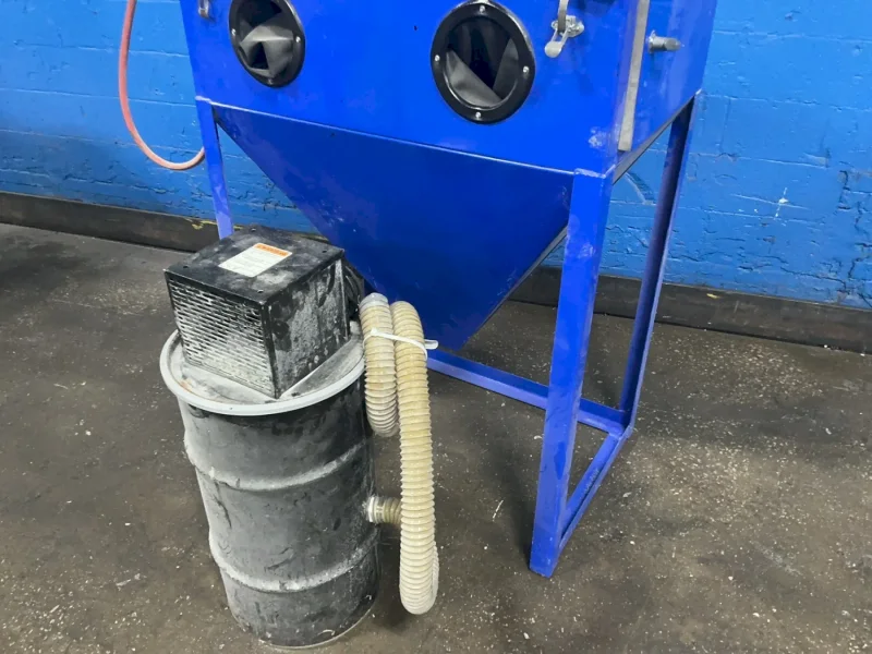 17" X 37" X 12" BLAST CABINET