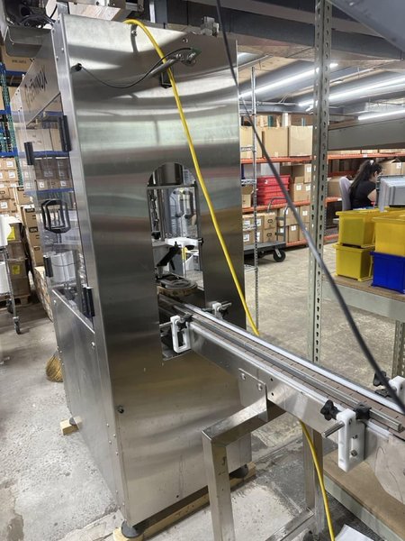 Geninox Spindle Capper with Bowl Feeder, 2020