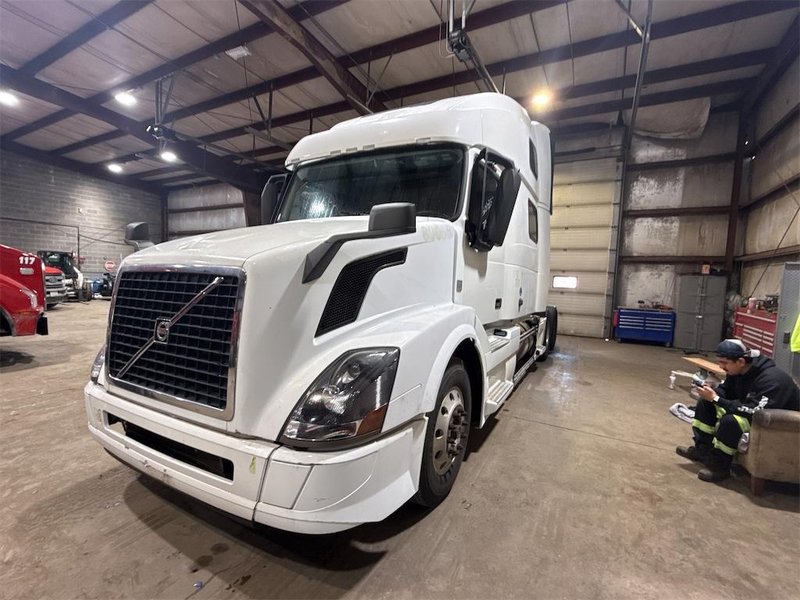 2018 Volvo VNL64T780