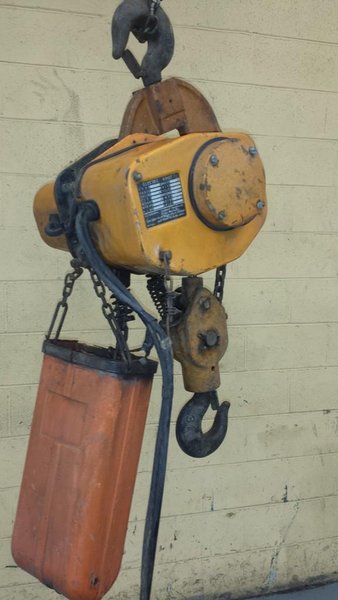 3 TON JET ELECTIC CHAIN HOIST: STOCK #64507