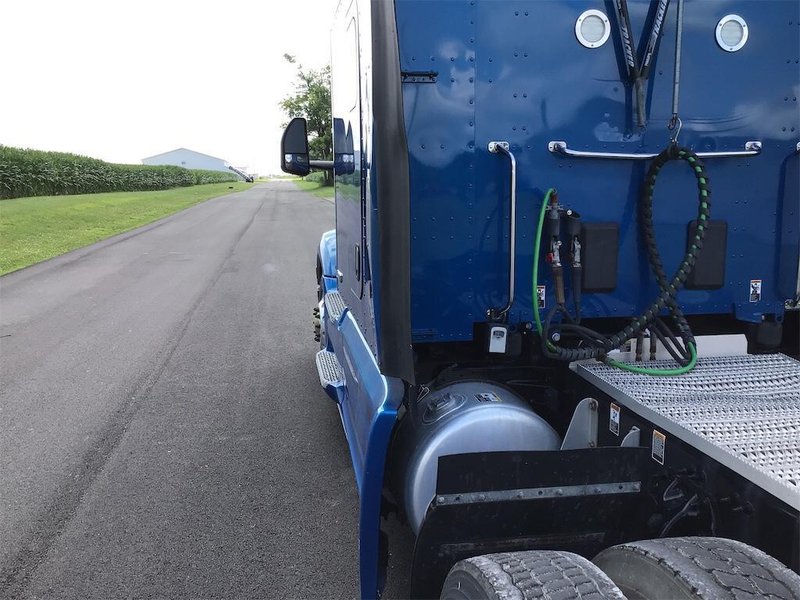 2023 Peterbilt 579 1XPBDP9X9PD854346