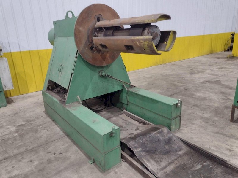 16 STAND X 4&quot; x 36&quot; WIDE R-PANEL ASC ROLLFORMER LINE WITH REEL &amp; CUT OFF, BECK CONTROLS: STOCK 21176