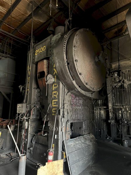 2500 TON NATIONAL MAXIPRESS FORGING PRESSES: YOBRO #25875
