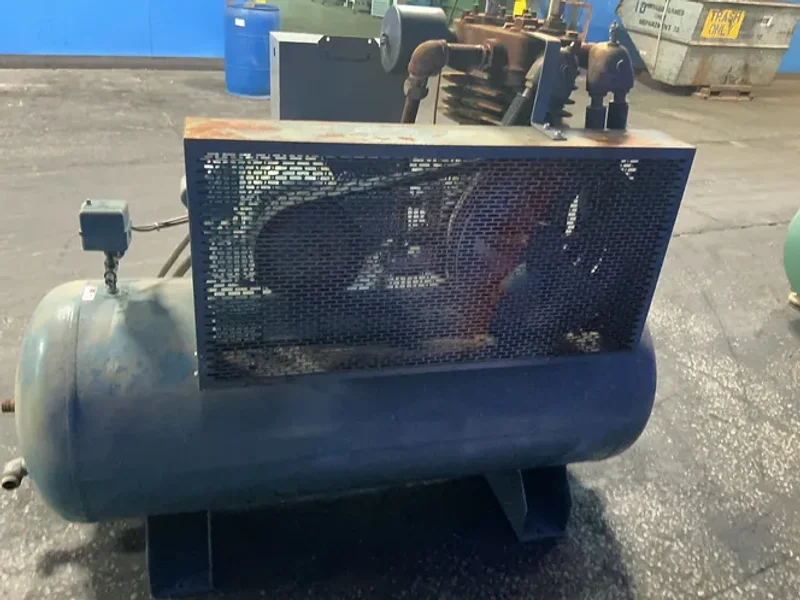 CURTIS 15 HP AIR COMPRESSOR  -  CV89D123S3N