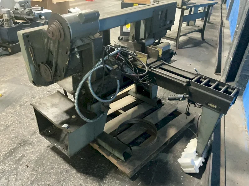 EMERSON 24" X 11" HORIZONTAL BAND SAW  -  10-2000S