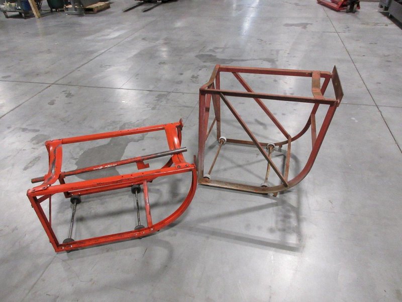 Steel Drum Cradle with Wheels for 55 Gallon Barrels (2 pcs)- Auction Item