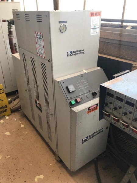 AEC WHITLOCK TEMPETURE CONTROL UNIT MODEL#TCU300-UO STOCK# 2411