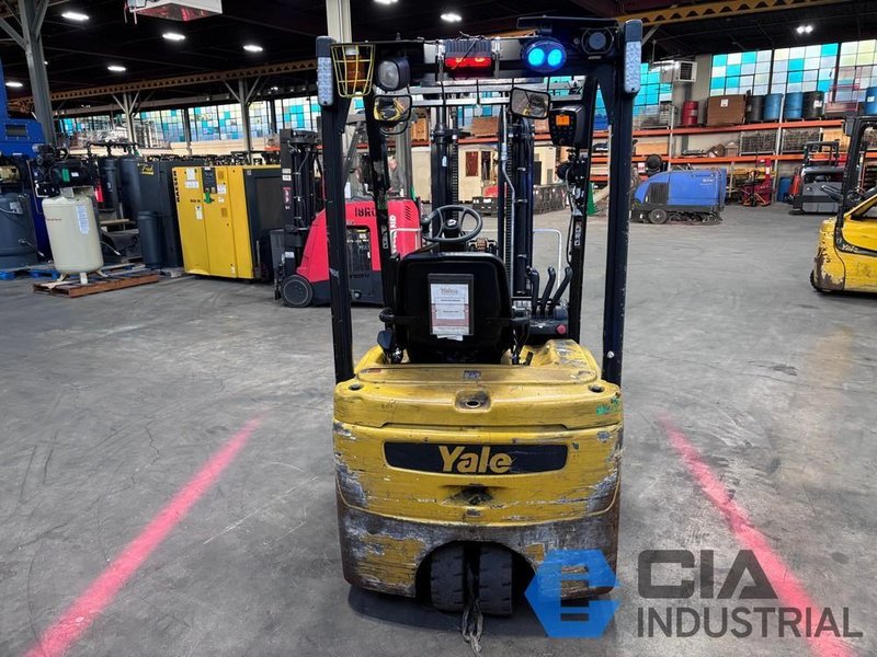 2019 - 3,000 LB. YALE MODEL ERP030VTN36TE084