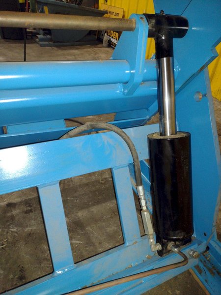 4,000 LBS X 72" X 72" LIFT PRODUCTS MODEL #LPT4W-040-36 SCISSOR LIFT TABLE: YOBRO #24987