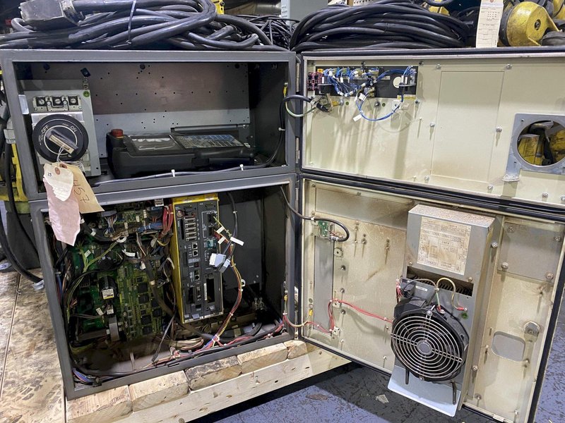 FANUC – ArcMate 100iC/6L w/ R-30iB Controls PARTS ONLY