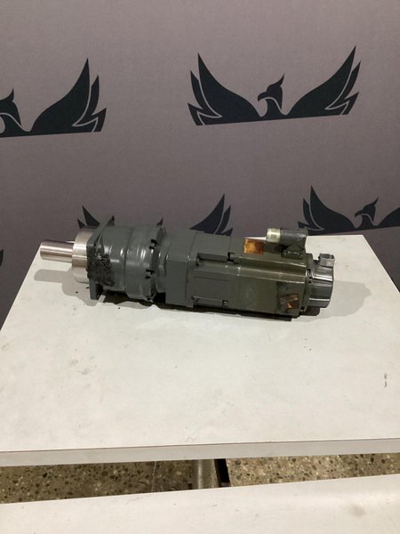 SIEMENS 1FK7042-2AF71-1CH1-Z SERVO MOTOR 0.82KW 3000RPM IP65 USED