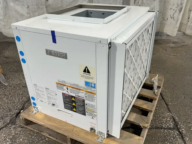 BOSCH WATER SOURCE HEAT PUMP  -  SM-060-1AHX-XRSATA-CHTX