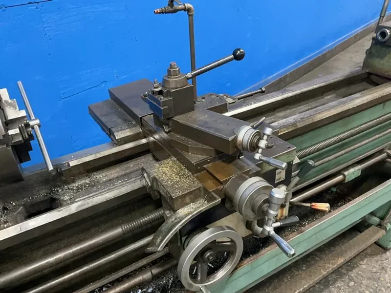 TAICHUNG MACHINERY WORKS CO., LTD. 16”X55” VICTOR ENGINE LATHE  -  1660G
