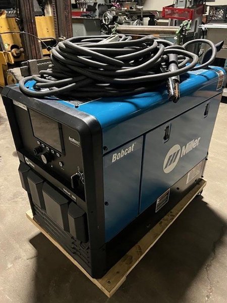 MILLER DC WELDER POWER GENERATOR MODEL BOBCAT 265