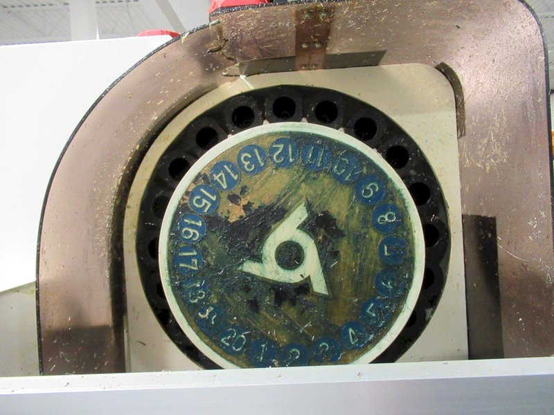 Kitamura Mycenter 3X CNC Vertical Machining Center, 29.9" x 17.9" x 18", CT40, 10K, 20 ATC, Chip Con, Fanuc O-M- Auction Item