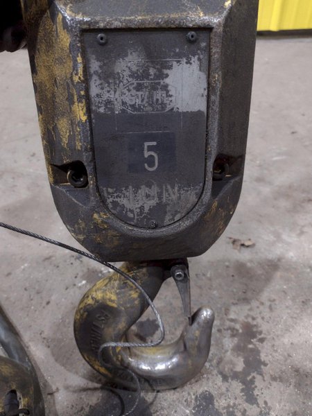 5 TON STAHL MODEL ST50 POWERED CHAIN HOIST. STOCK # 0848923