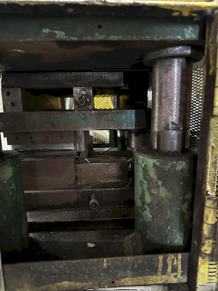 4-POST TISHKEN CUTOFF PRESS: YOBRO #24757