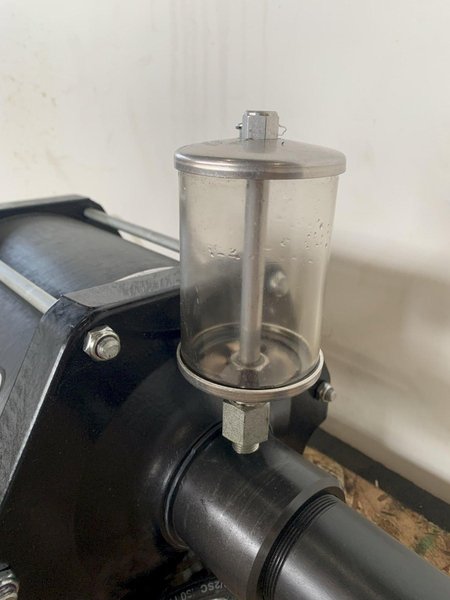 ENERPAC AHB34 AIR HYDRAULIC BOOSTER. STOCK #0364024