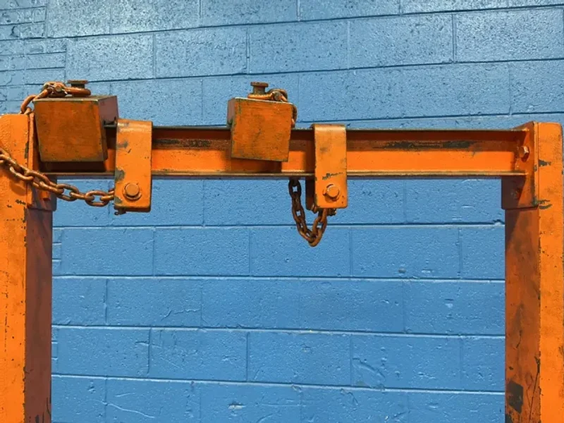 Lexco 2000 Lbs Lift Table - Special Dh-3339-22