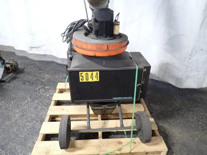 NEDERMAN WELDING FUME EXTRACTOR