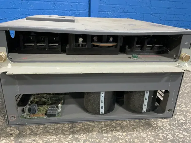 MITSUBISHI ELECTRIC CORPORATION FREQUENCY INVERTER   -  FR-A740-01100