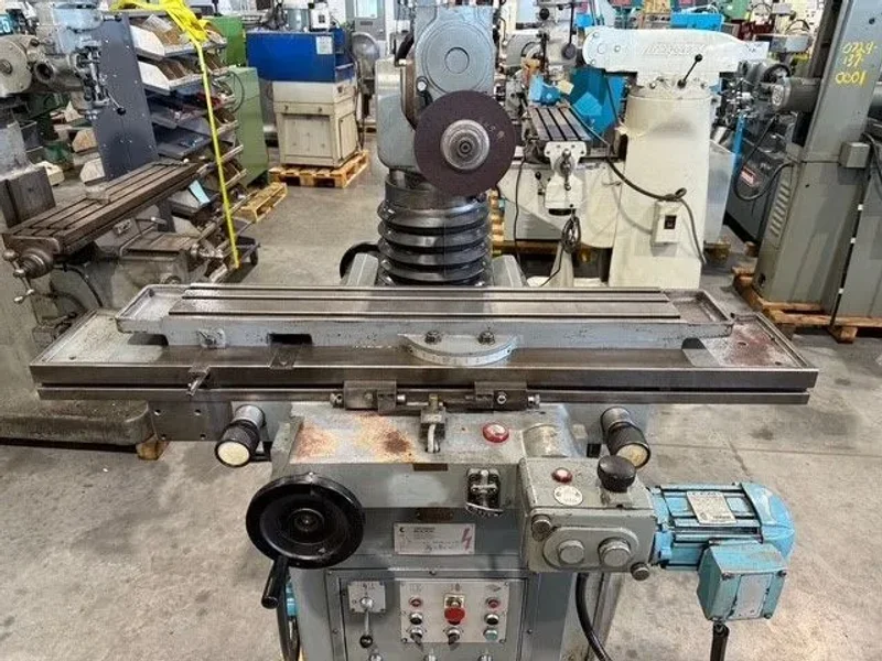 CINCINNATI MILACRON #2MT Tool &amp; Cutter Grinder Power Table #7581