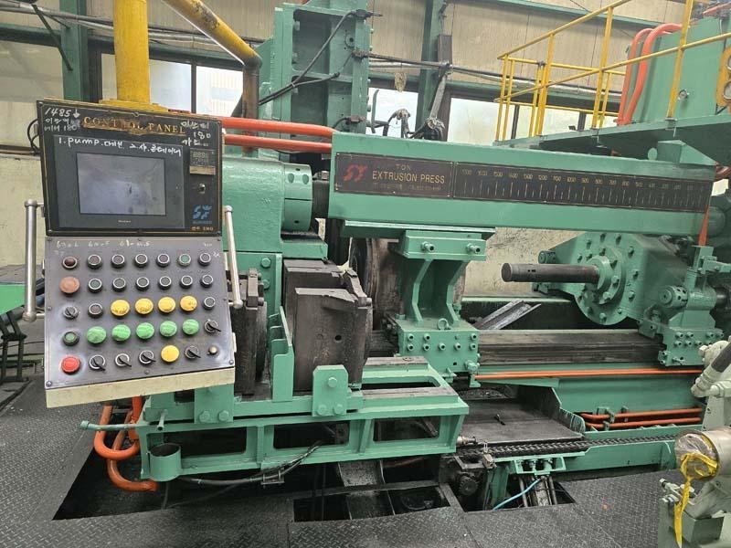 1250 TON ALUMINUM EXTRUSION PRESS (14560)