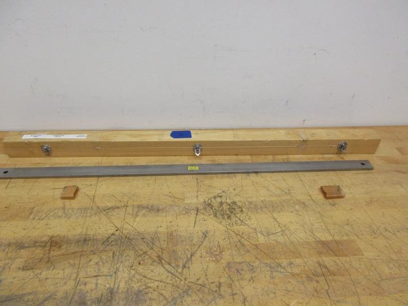 Mitutoyo 1000mm Precision Gage Block in Wood Case,  Actual Measurement 1000.00054mm- Auction Item