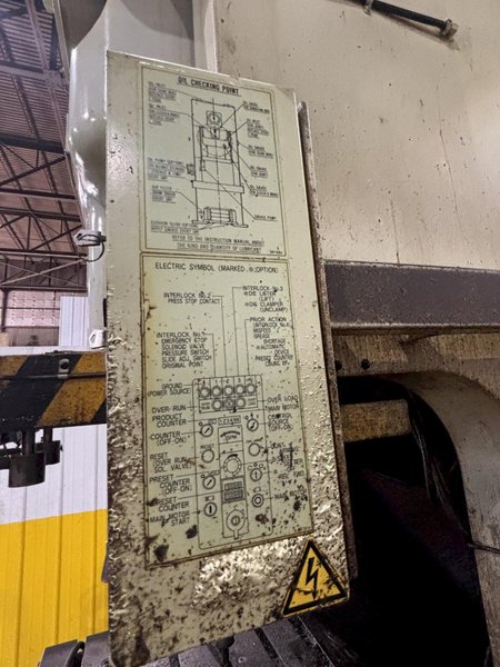 220 TON AIDA MODEL #NC1-200(2) GAP FRAME PRESS, WITH 9.84&quot; STROKE: STOCK #22202