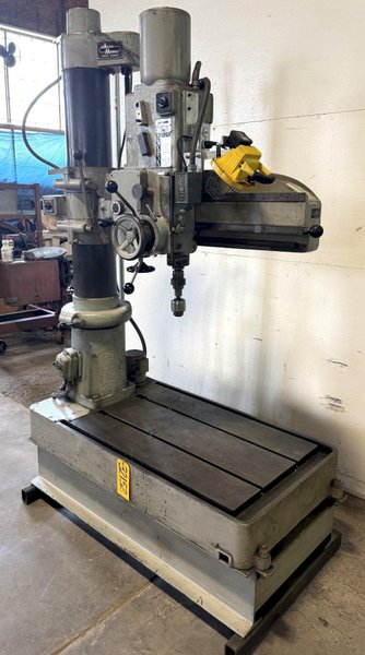 39" x 8" Arboga Radial Drill RLM 3508, 70-1350 RPM, 4 MT, Power Elevation, Box Table, 3 HP