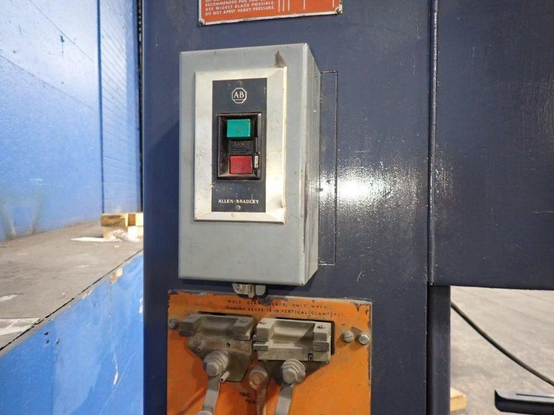 POWERMATIC 19 1/2" VERTICAL BAND SAW  -  87