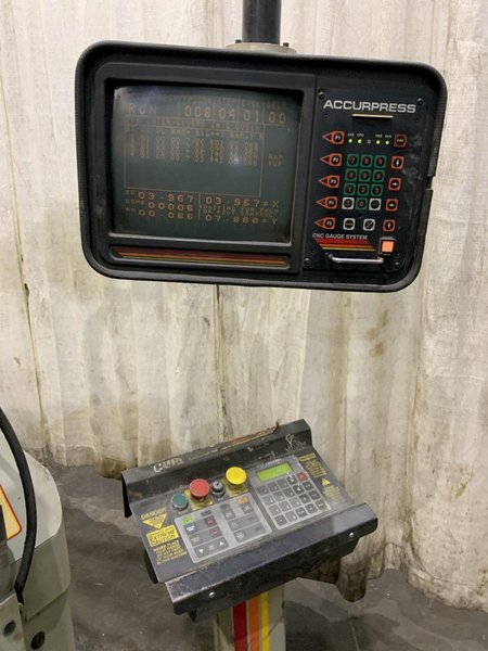 60 TON X 6' ACCURPRESS MODEL 7606 CNC HYDRAULIC PRESS BRAKE: STOCK #80830