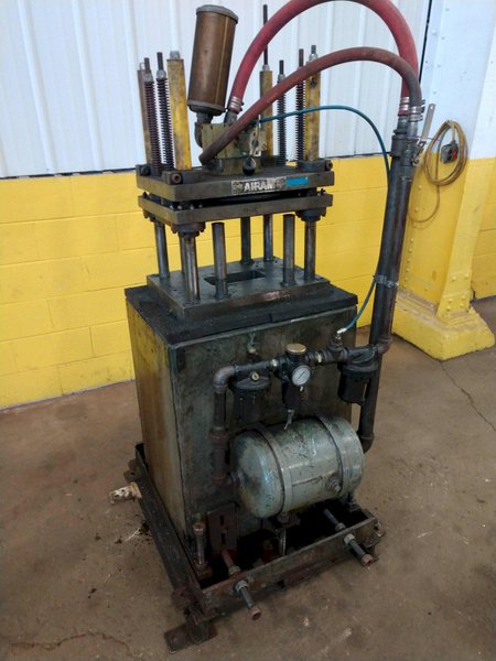7 TON AIRAM 4-POST PNEUMATIC CUTOFF PRESS: STOCK #13203