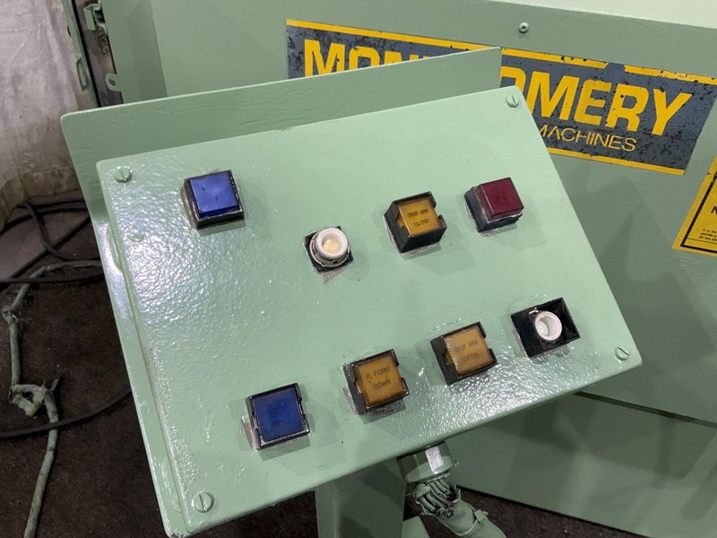 5' X 1/4" MONTGOMERY MODEL #6018H HYDRAULIC PLATE BENDING ROLLS:  STOCK #80370